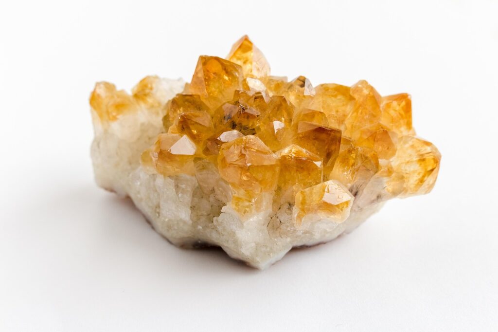 Cytryn — kryształ minerału — zdjęcie poglądowe Cytryn — kryształ minerału — zdjęcie poglądowe